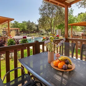 3* Parco vacanze Mobile Homes Camp Garden Vestar